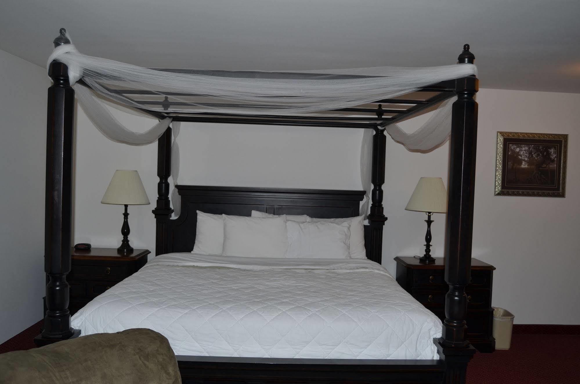 Econo Lodge Rice Lake Extérieur photo