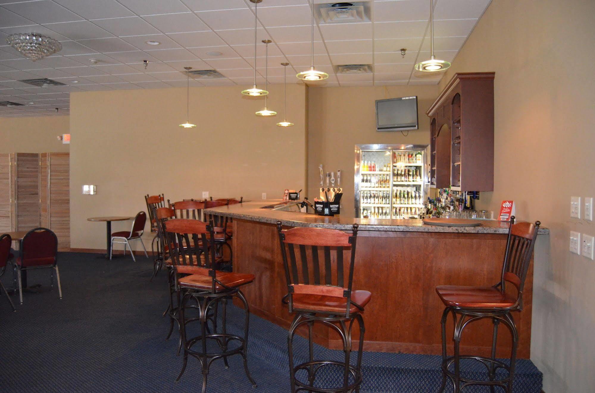 Econo Lodge Rice Lake Extérieur photo